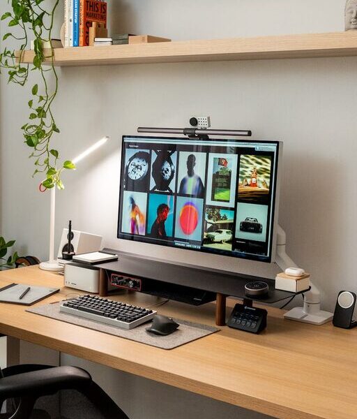 Creating a Relaxing and Productive Home Office Environment